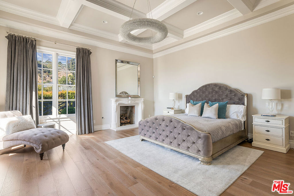 1460 N Doheny Drive - Photo 15