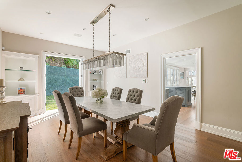 1460 N Doheny Drive - Photo 20