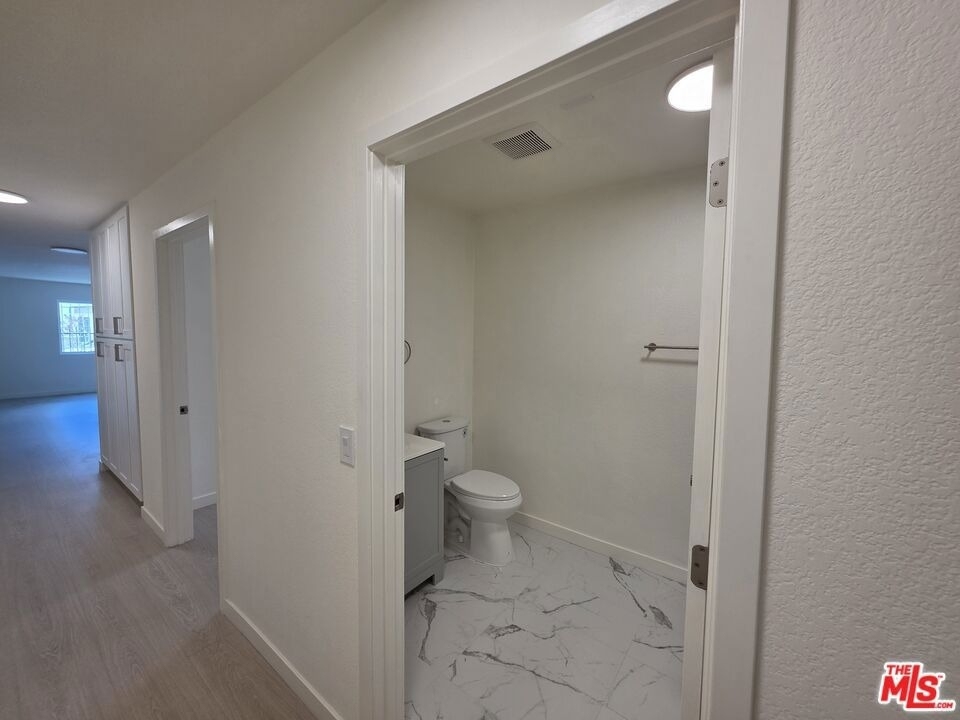 912 N Ridgewood Place - Photo 20