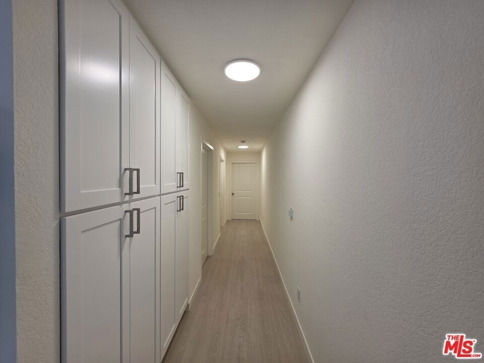 912 N Ridgewood Place - Photo 33