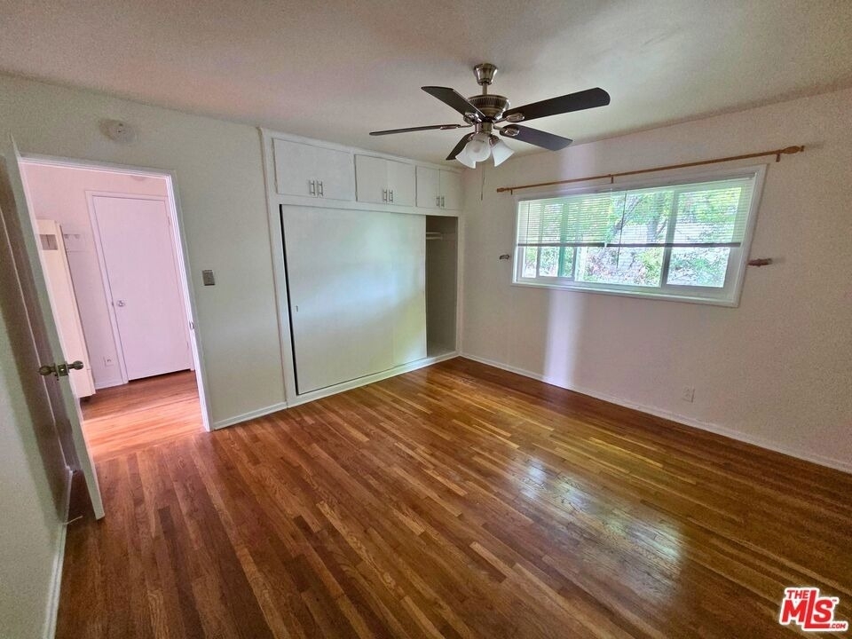 7621 Hampton Avenue - Photo 7