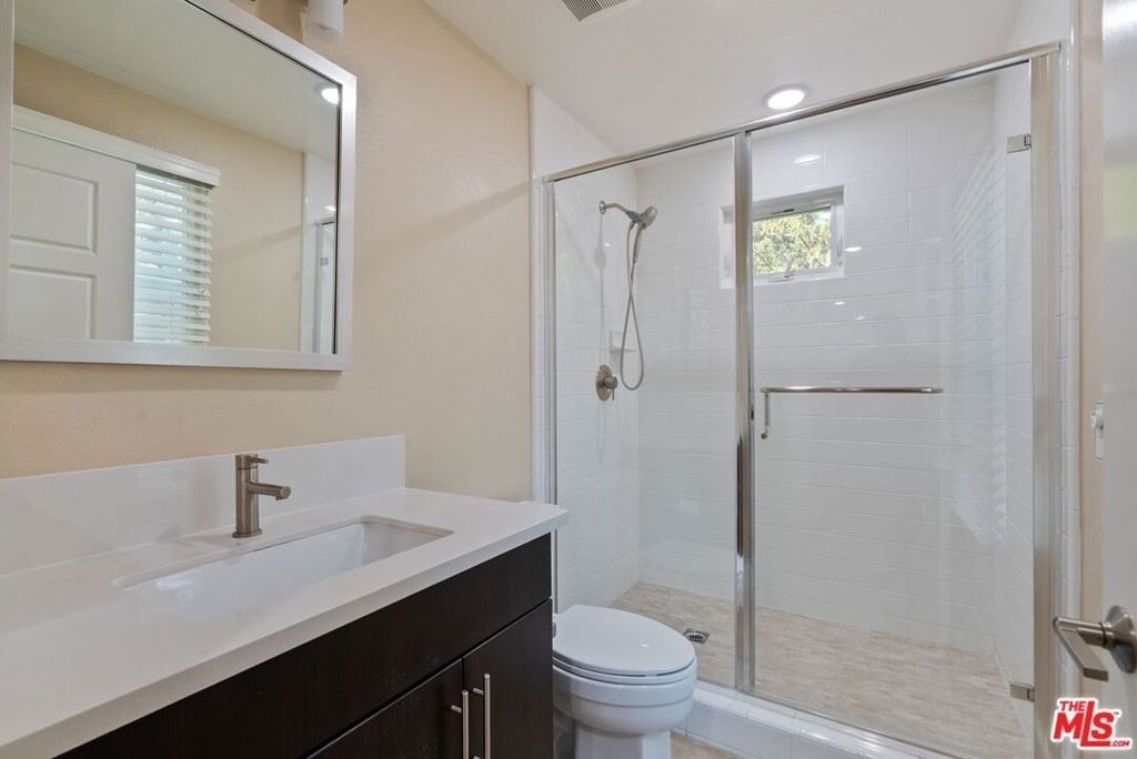2780 N Wright Lane - Photo 40