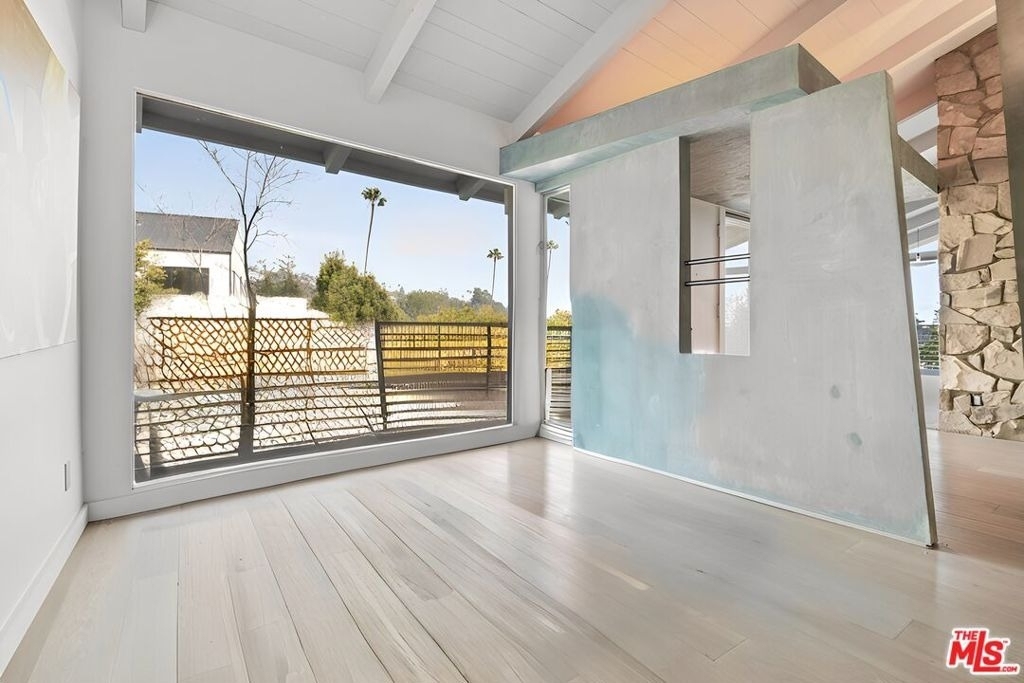 1127 Angelo Drive - Photo 7