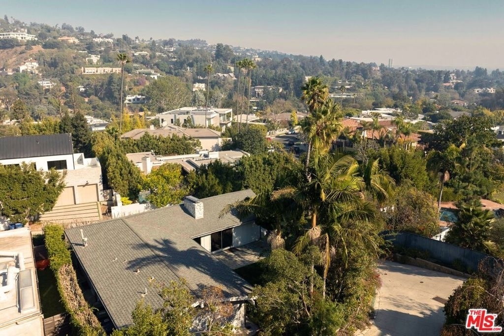 1127 Angelo Drive - Photo 27