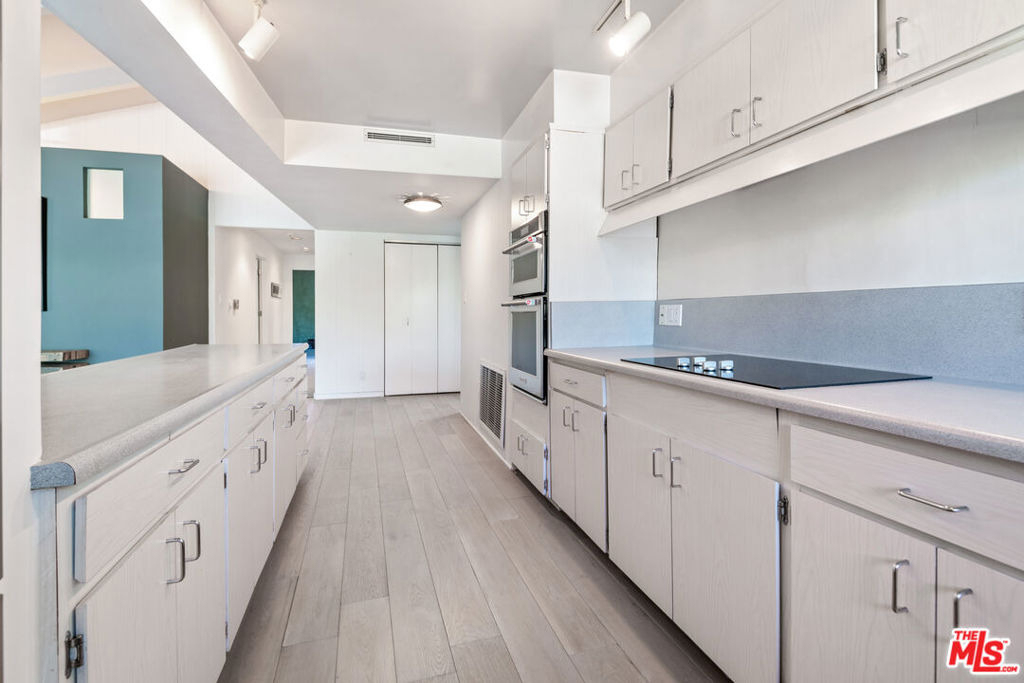 1127 Angelo Drive - Photo 10