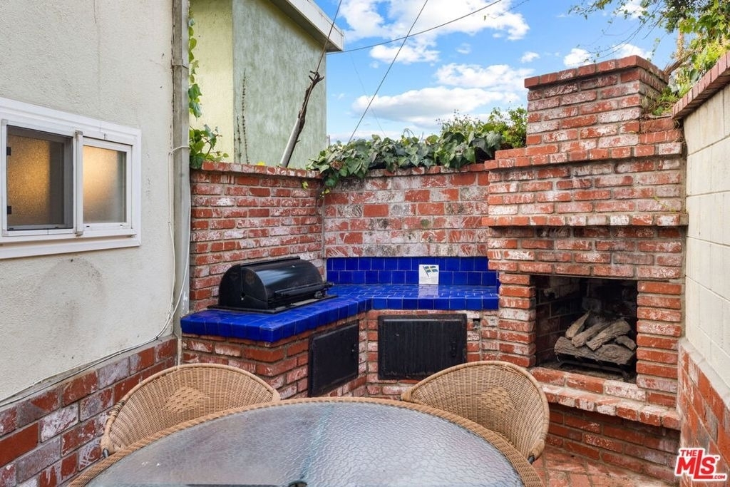 8335 W Manchester Avenue - Photo 25