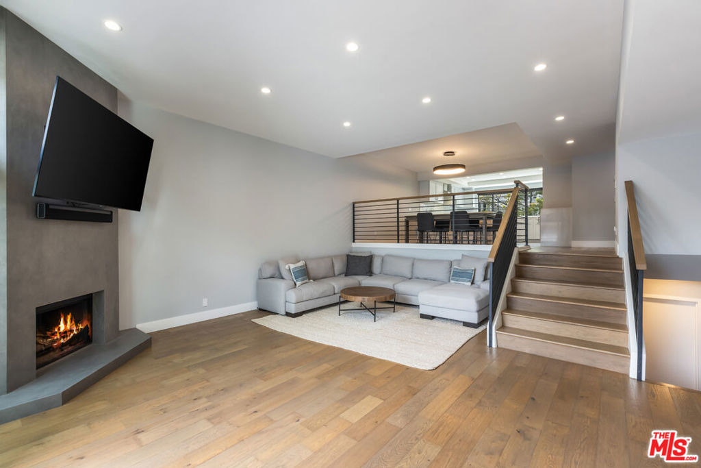 13036 Mindanao Way - Photo 3