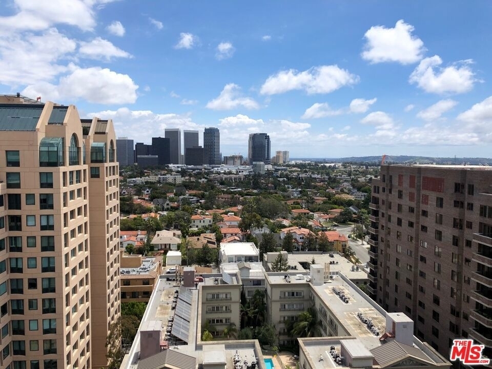 10535 Wilshire Boulevard - Photo 20