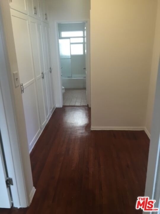 312 S Reeves Drive - Photo 7