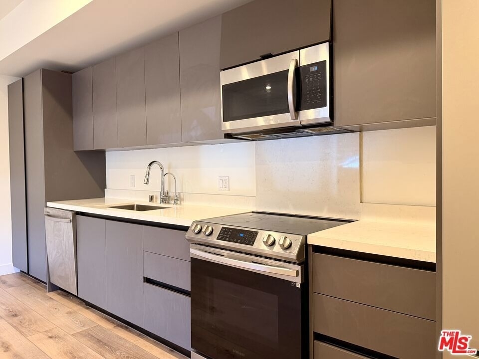 919 Harvard Boulevard - Photo 4
