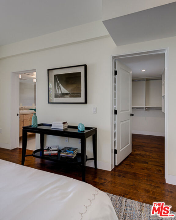 831 S Curson Avenue - Photo 14