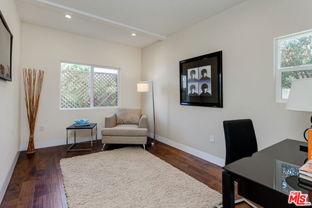 831 S Curson Avenue - Photo 6