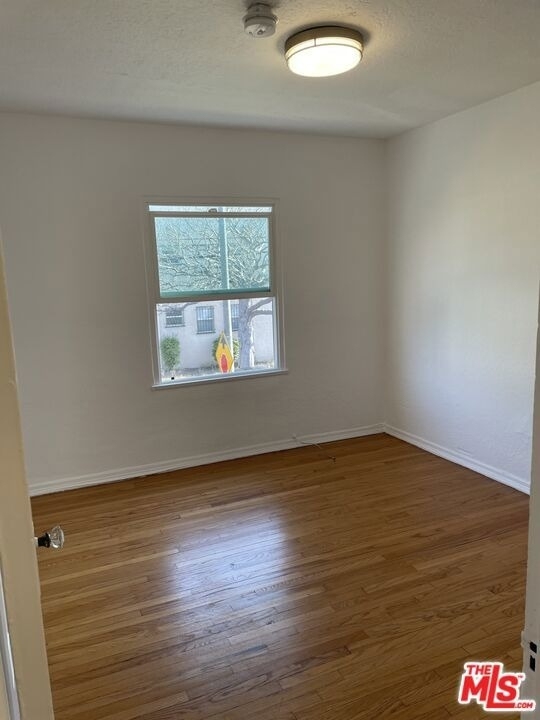 368 N Genesee Avenue - Photo 1