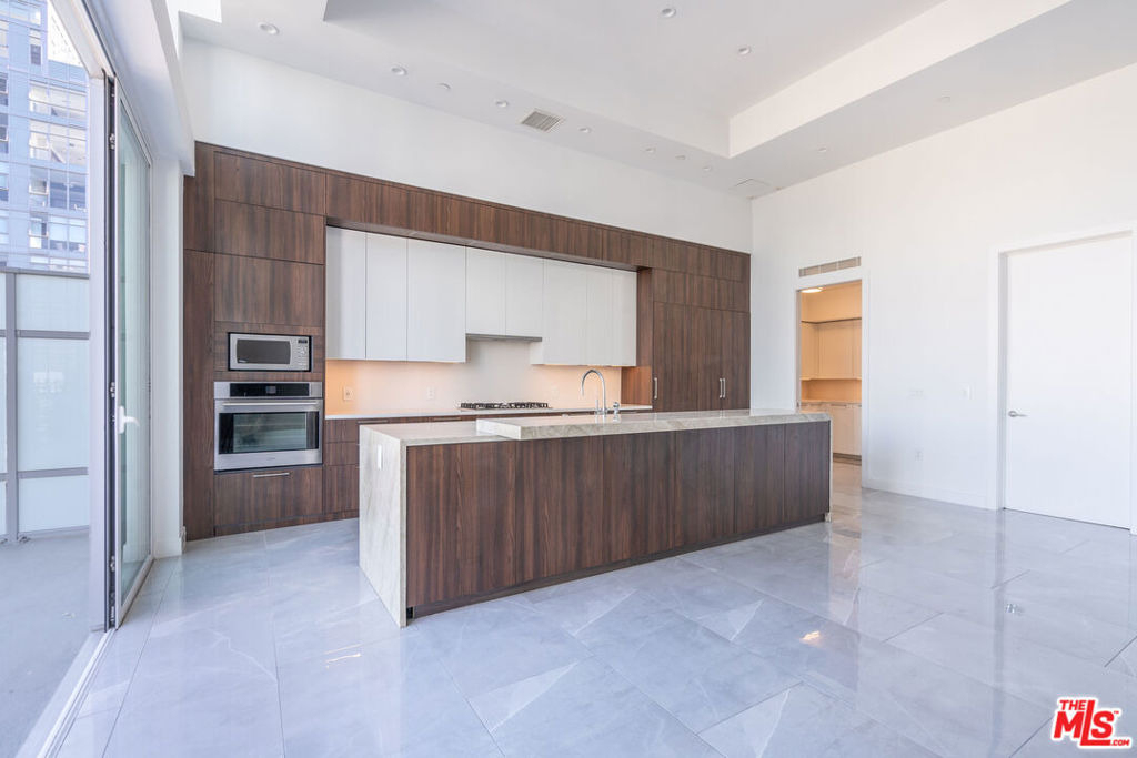 1201 S Hope Street - Photo 9