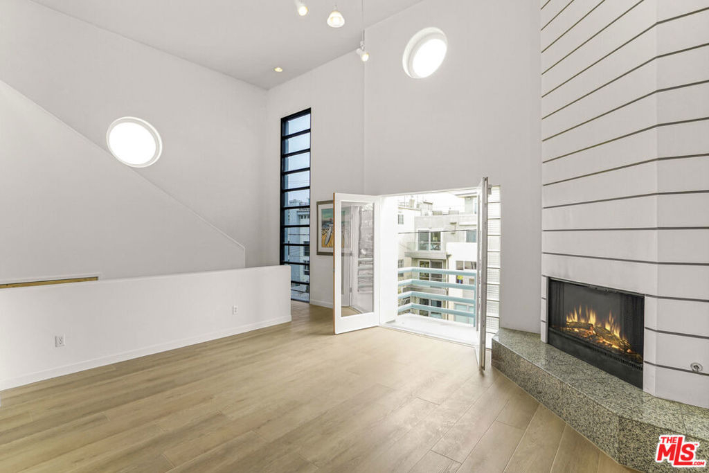 115 Galleon Street - Photo 0