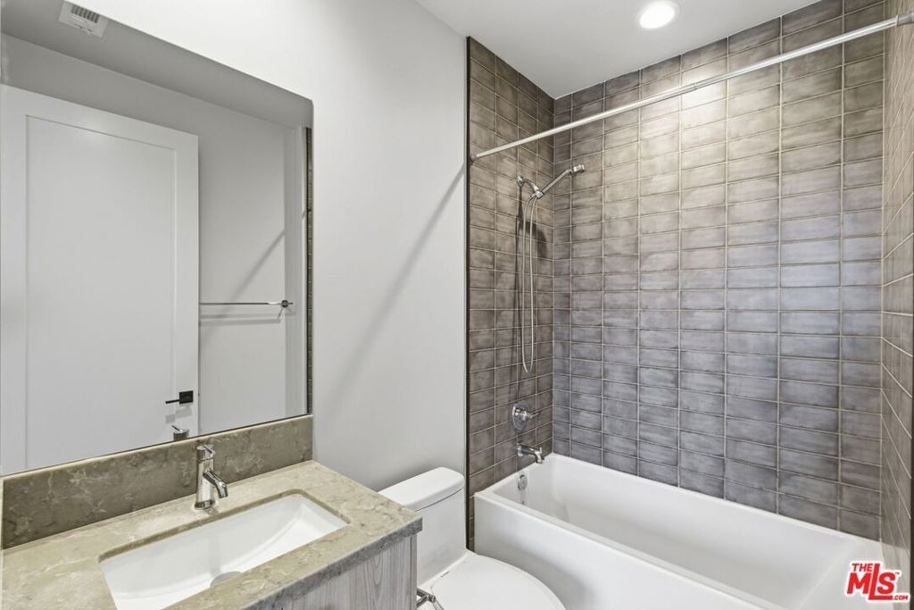 1605 N Arla Way - Photo 19