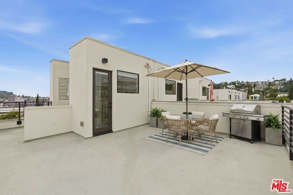 1605 N Arla Way - Photo 27