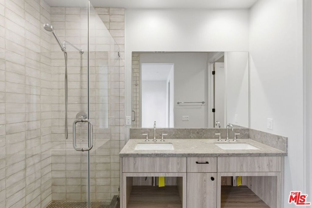 1605 N Arla Way - Photo 14