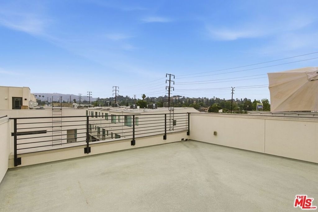 1605 N Arla Way - Photo 26