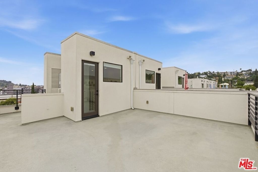 1605 N Arla Way - Photo 28