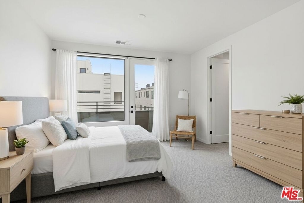 1605 N Arla Way - Photo 10