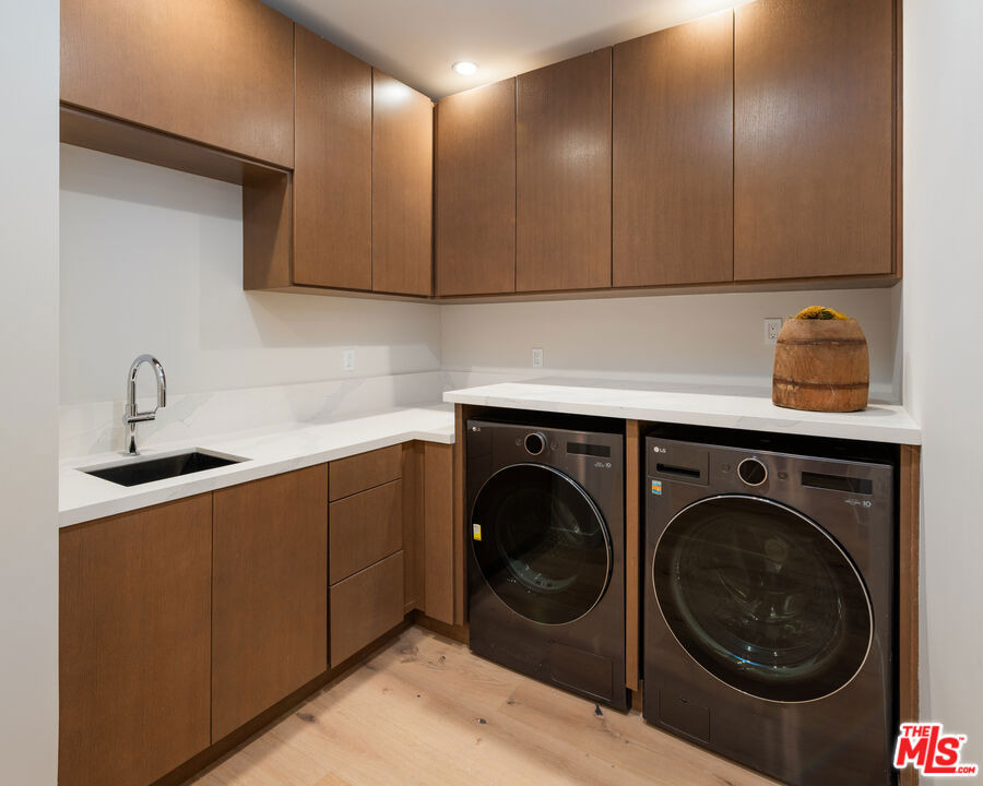 615 23rd Street - Photo 35
