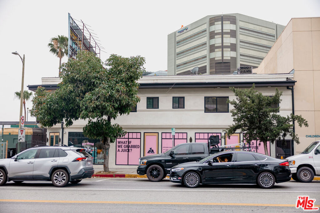 4518 Hollywood Boulevard - Photo 12