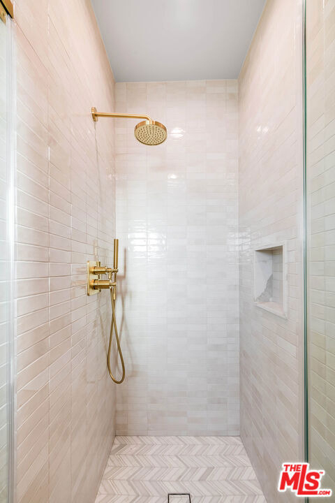 12427 Cumpston Street - Photo 30