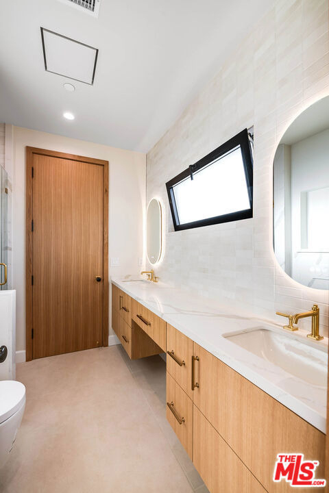 12427 Cumpston Street - Photo 29