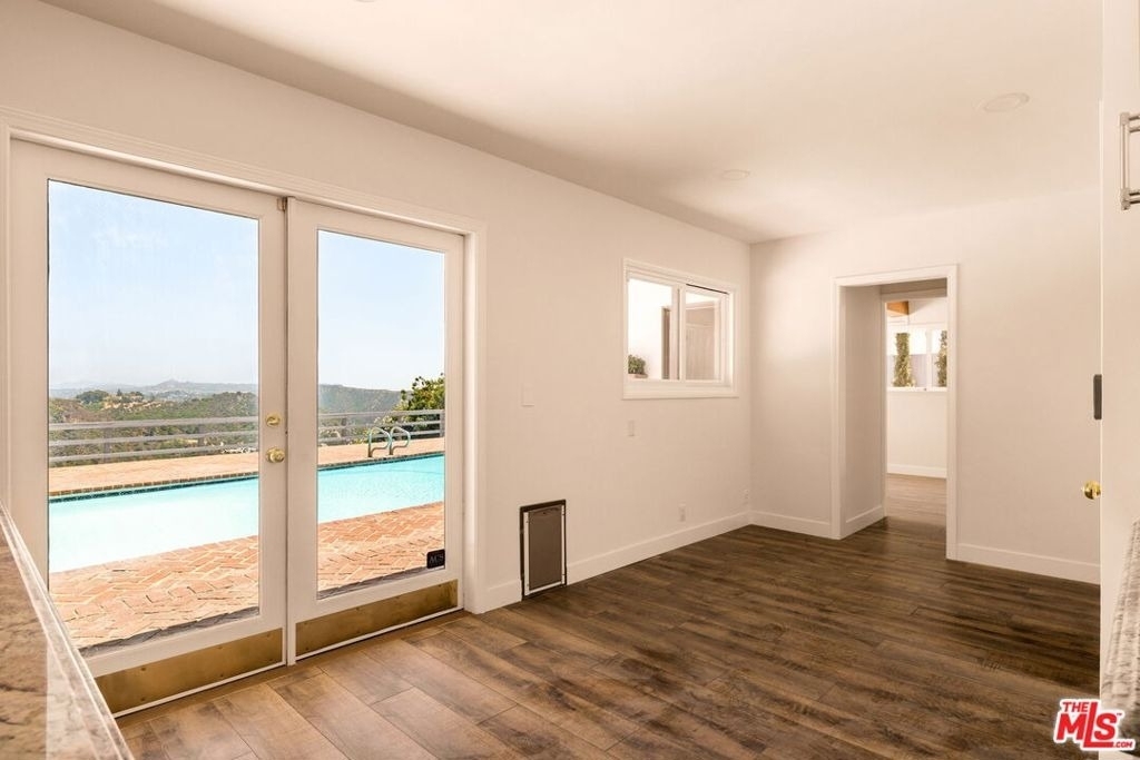 2158 Stradella Road - Photo 14