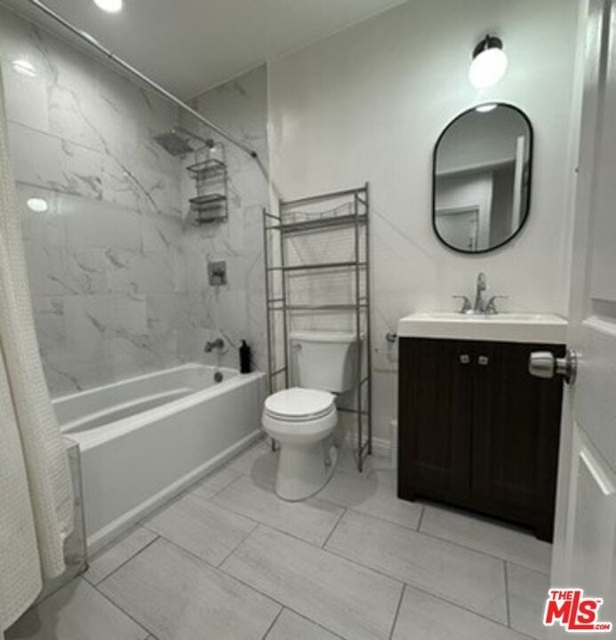 19542 Hart Street - Photo 3