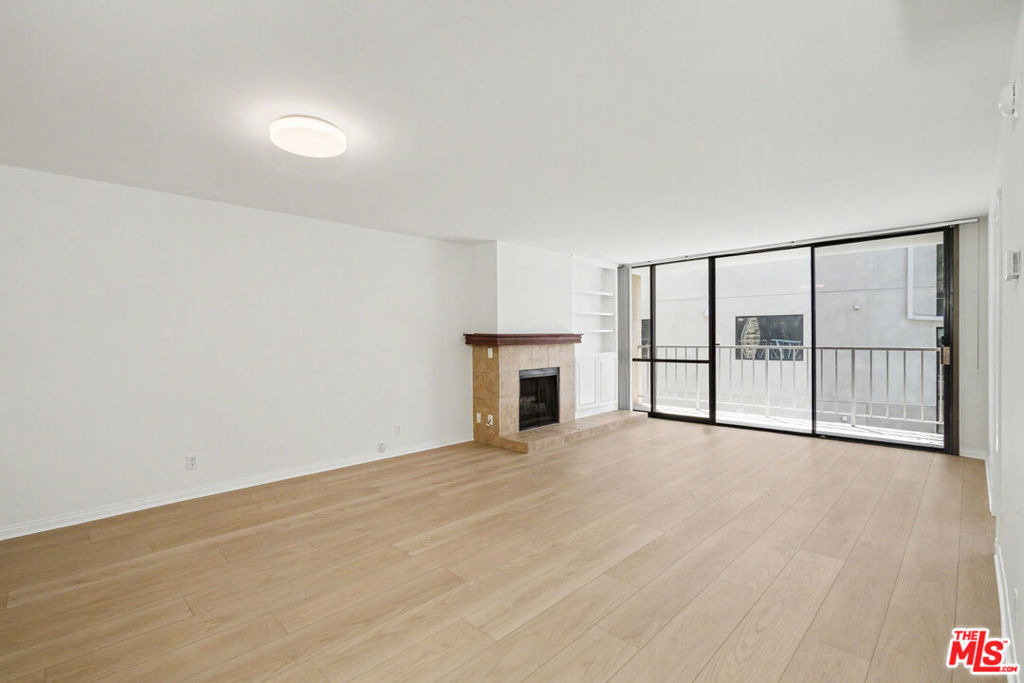 10966 Rochester Avenue - Photo 1