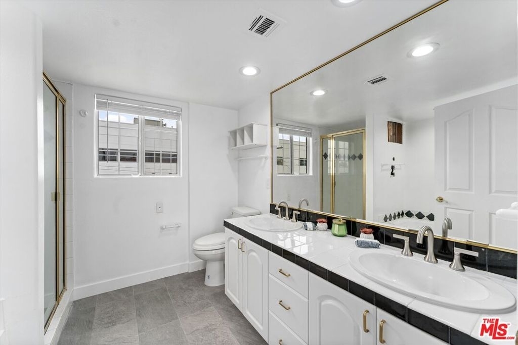 1338 Yale Street - Photo 26