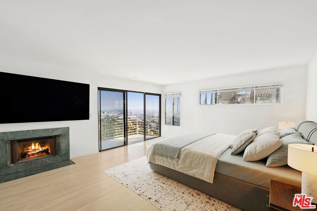 8546 Hillside Avenue - Photo 14