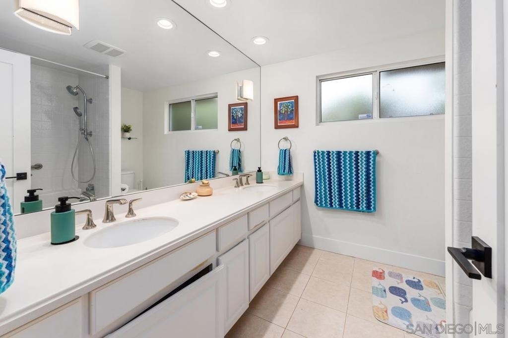 8383 Cliffridge Ln - Photo 15