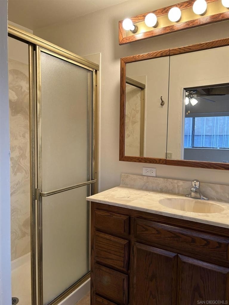 3568 Ottawa Ave. - Photo 12