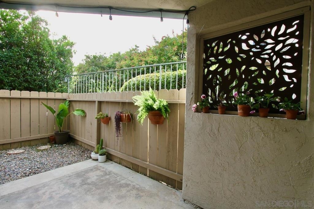 3021 Golden Oak Way - Photo 14