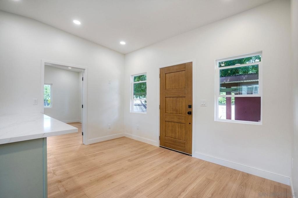 6942 Eberhart St - Photo 12