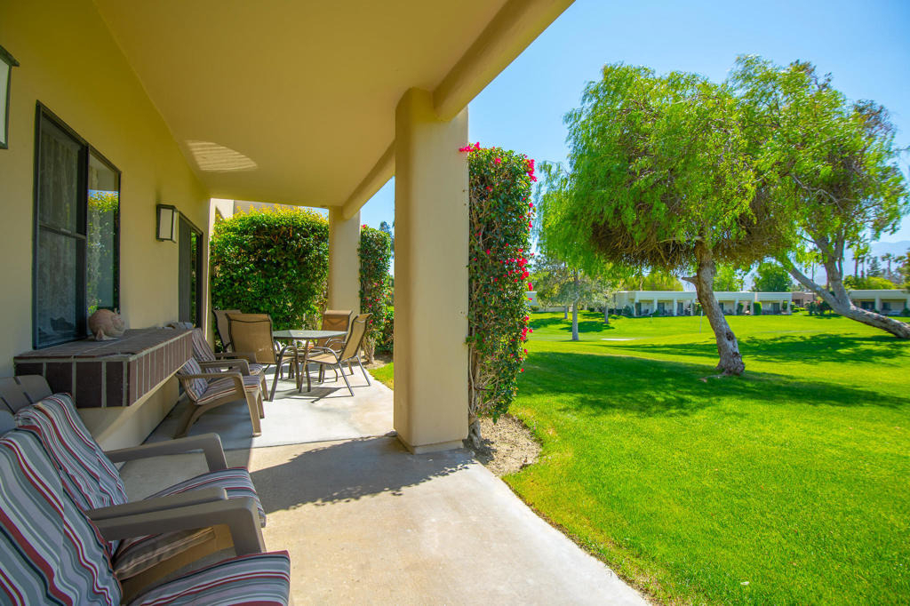 67263 N Chimayo Drive - Photo 16