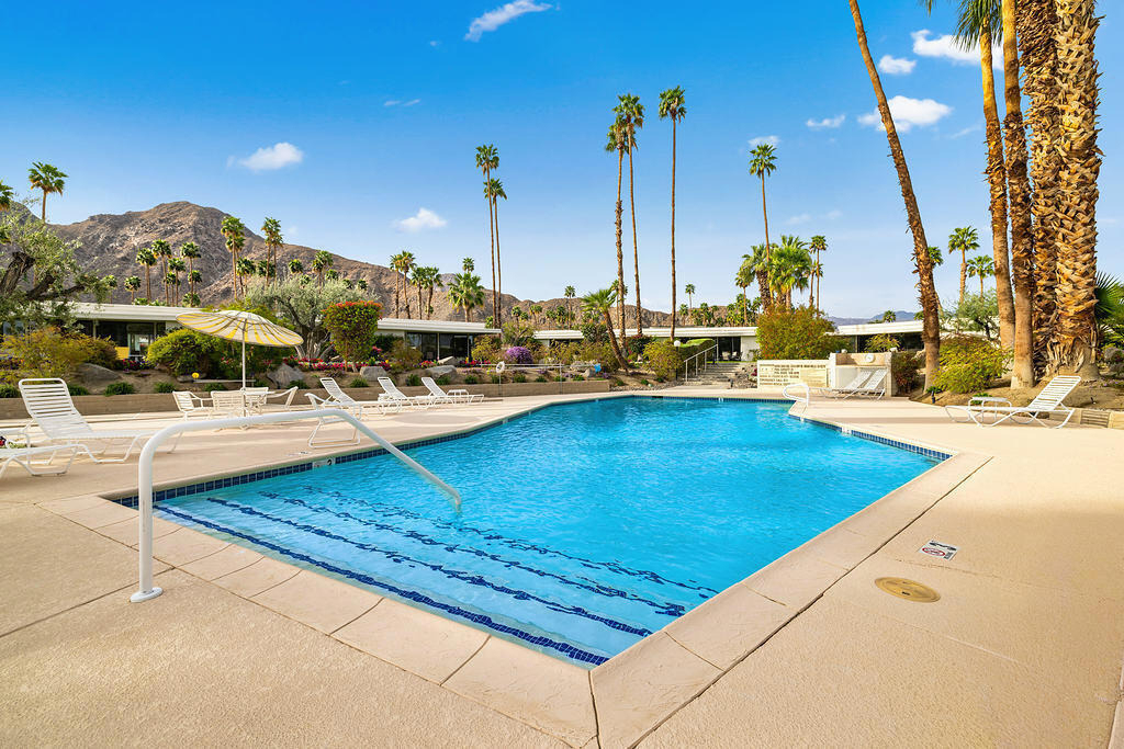 76750 Lark Drive - Photo 2