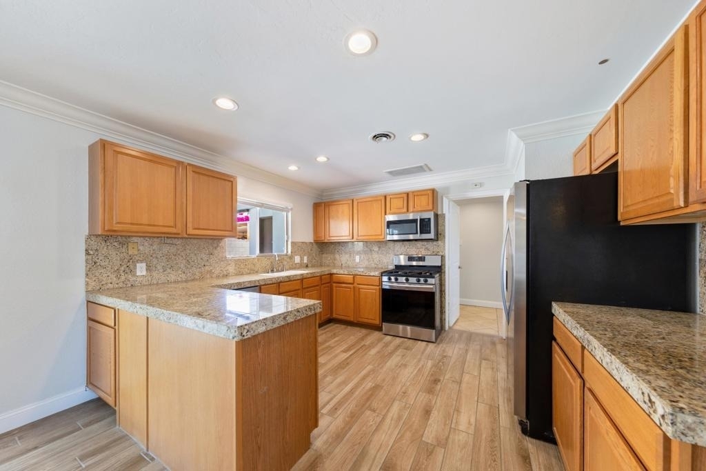 77054 California Drive - Photo 7
