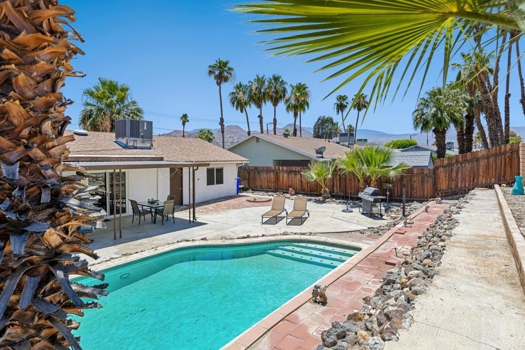 77054 California Drive - Photo 21