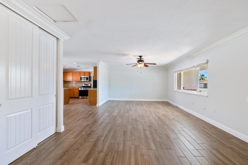 77054 California Drive - Photo 2