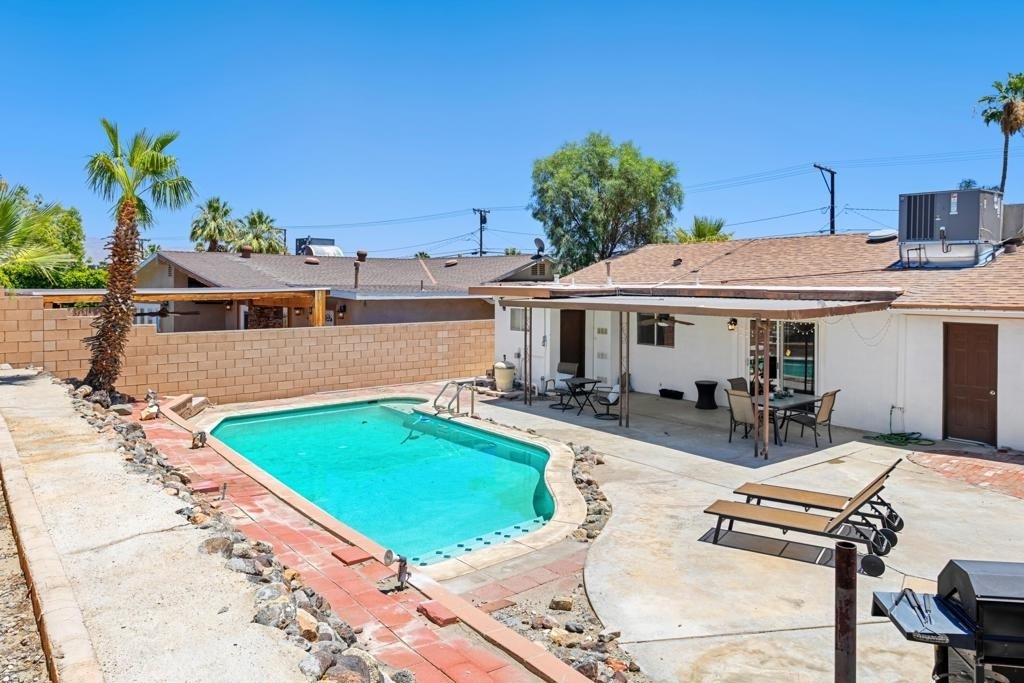 77054 California Drive - Photo 23