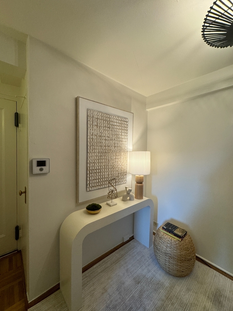 East 20th St - Photo 5