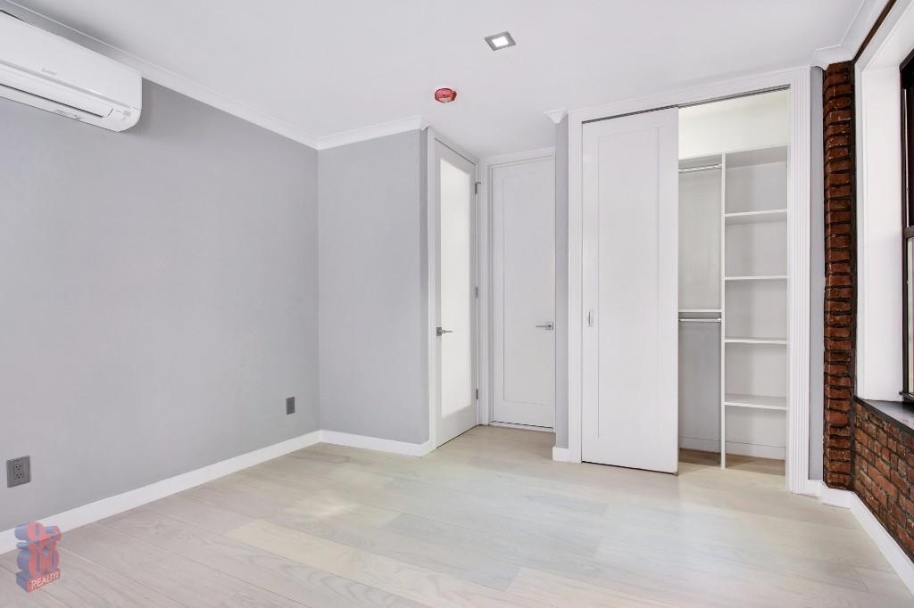 East 26th Street - Photo 5