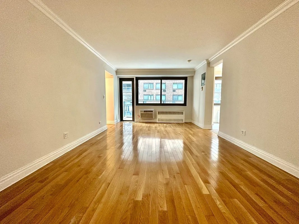 West 96th Street - Photo 5