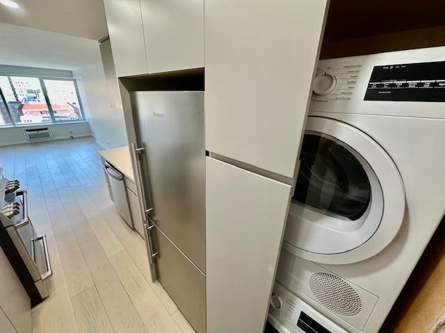 West 87th Street - Photo 1