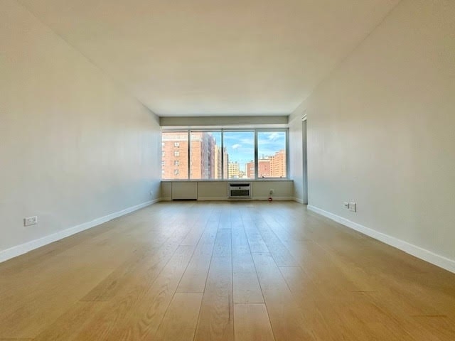 West 87th Street - Photo 3