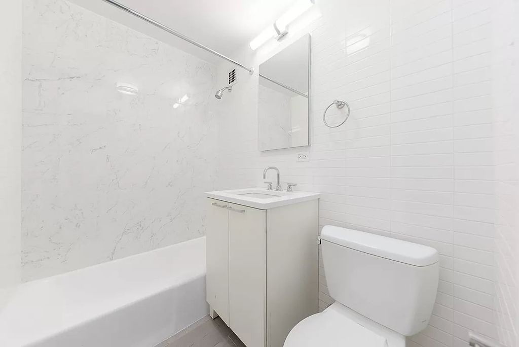 West 97th Street - Photo 5